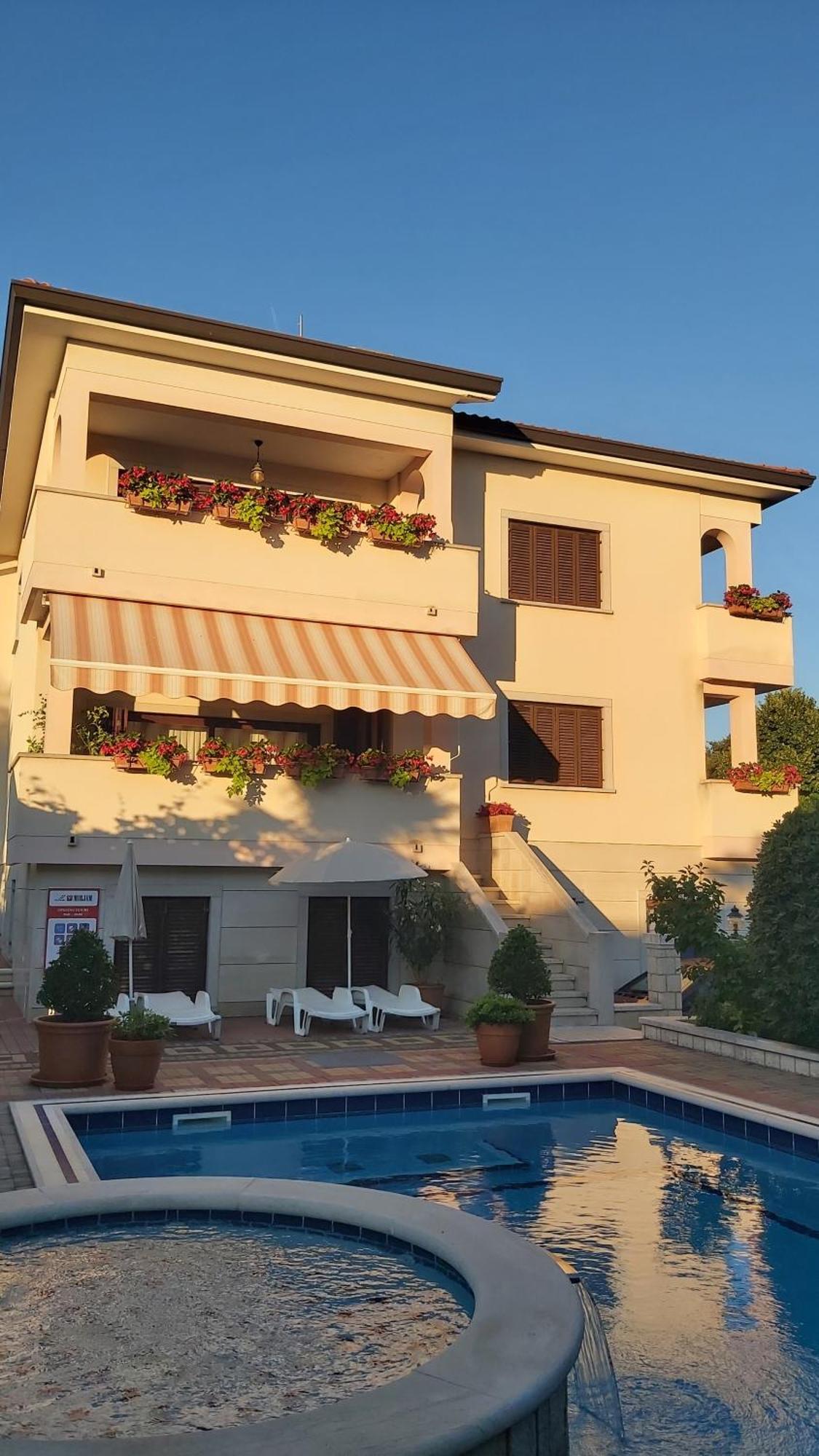 Apartments Villa Mirjam Porec Ngoại thất bức ảnh